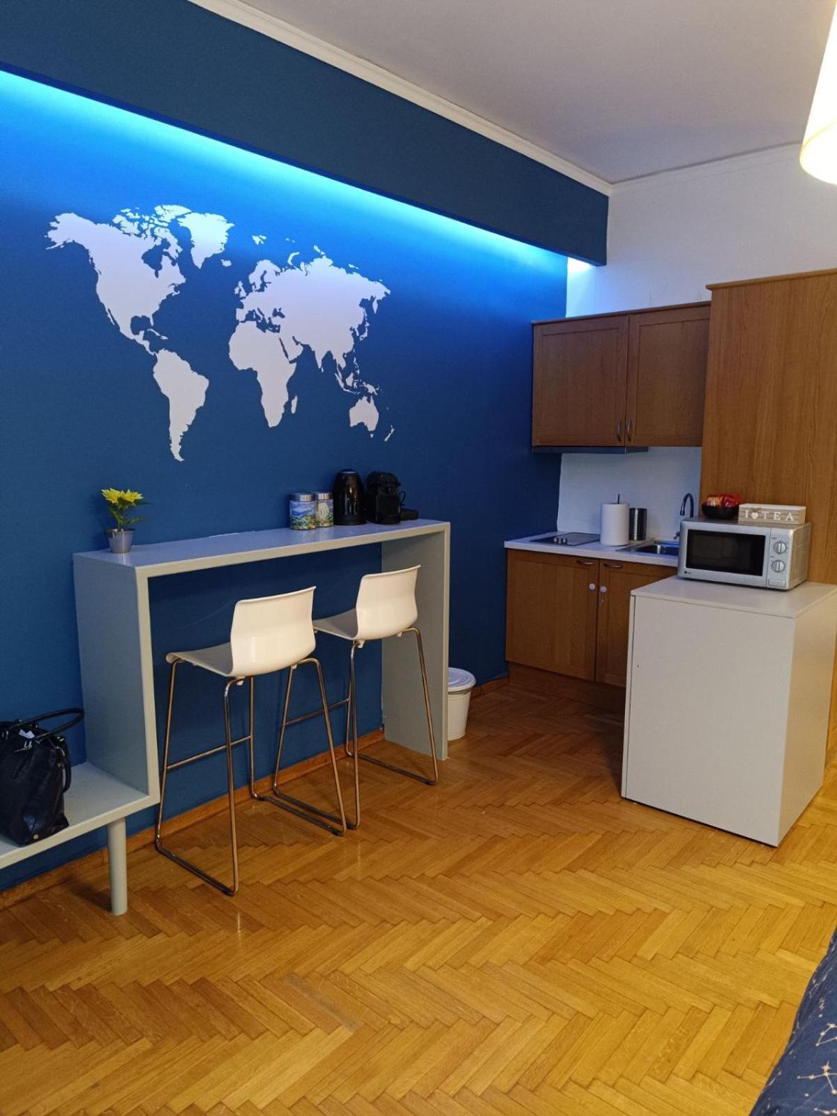 Plaka Hideaway Апартаменты Афины